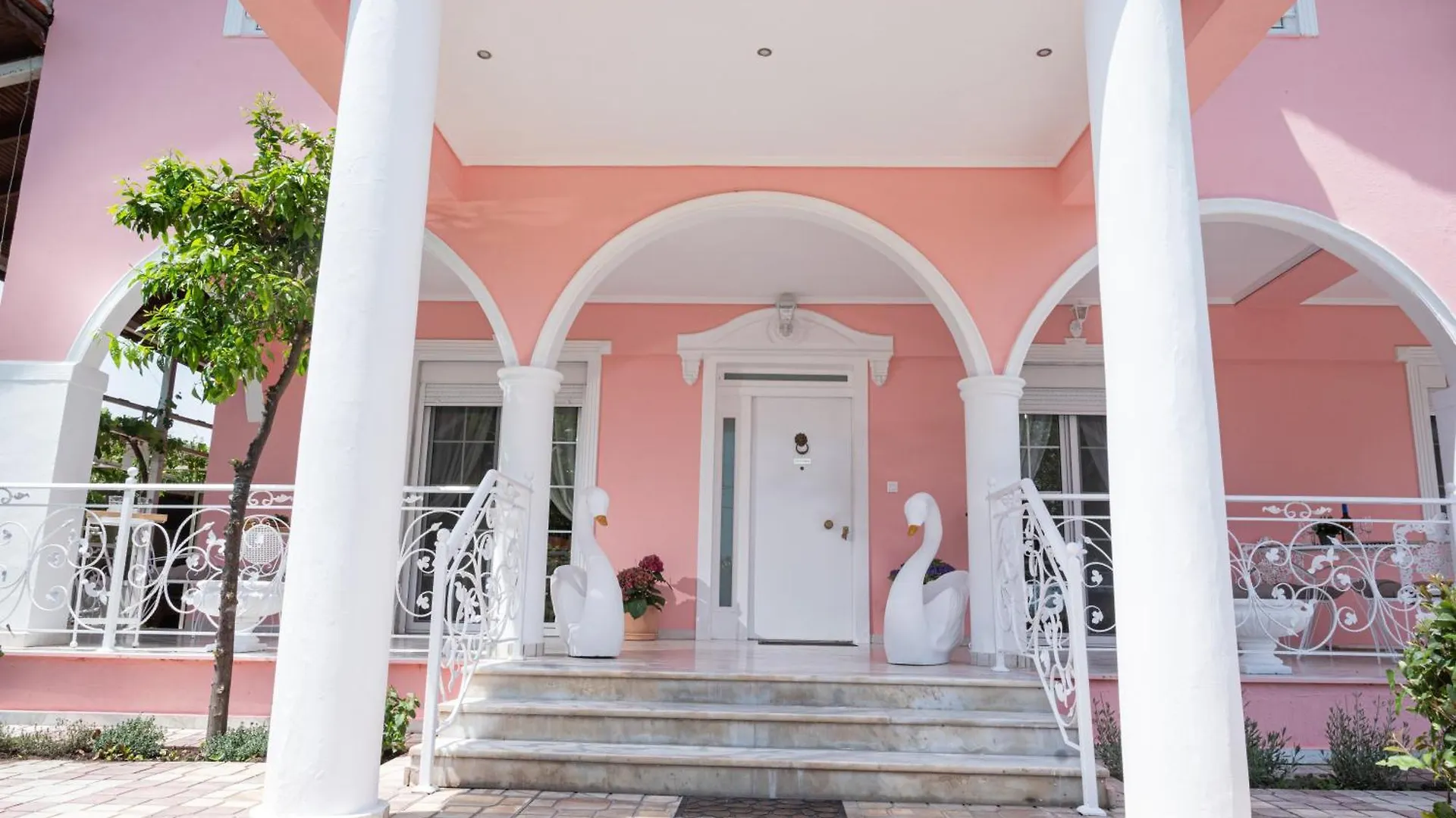 Villa Regina By The Sea Epanomi