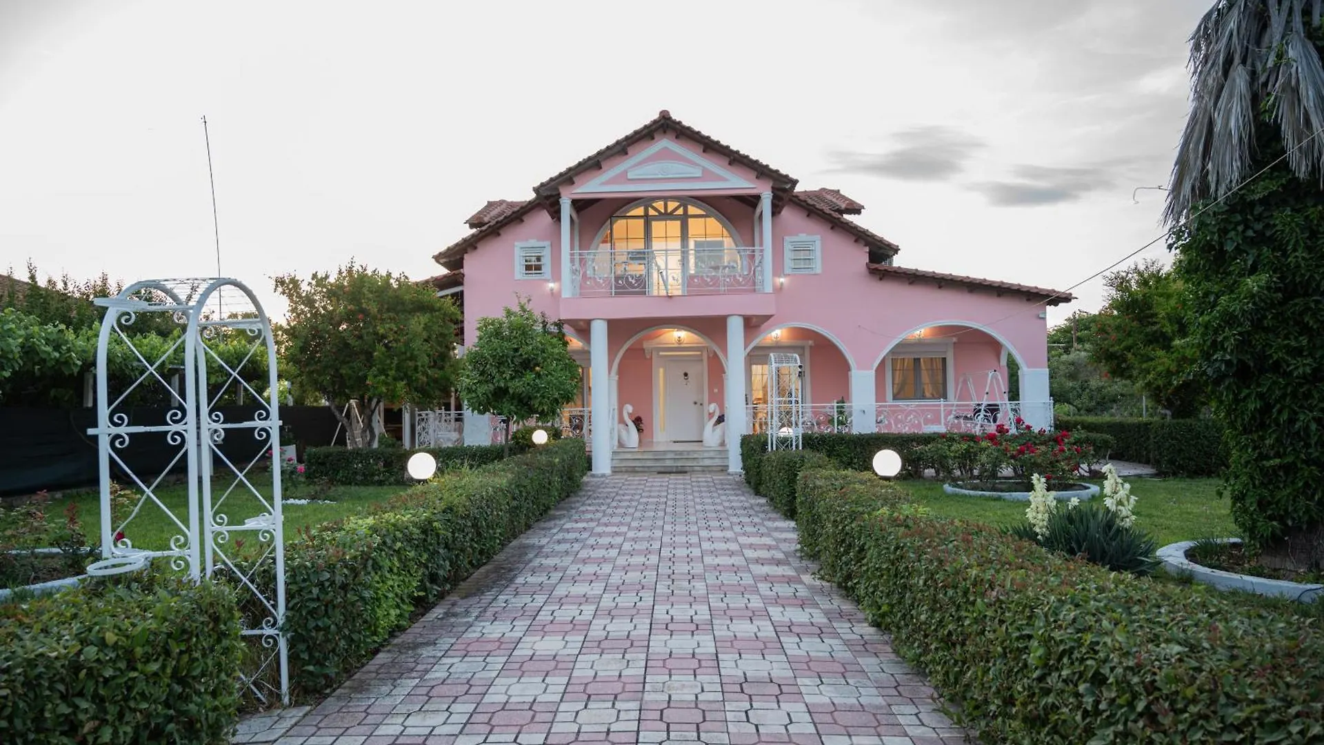 Villa Regina By The Sea Epanomi 0*,